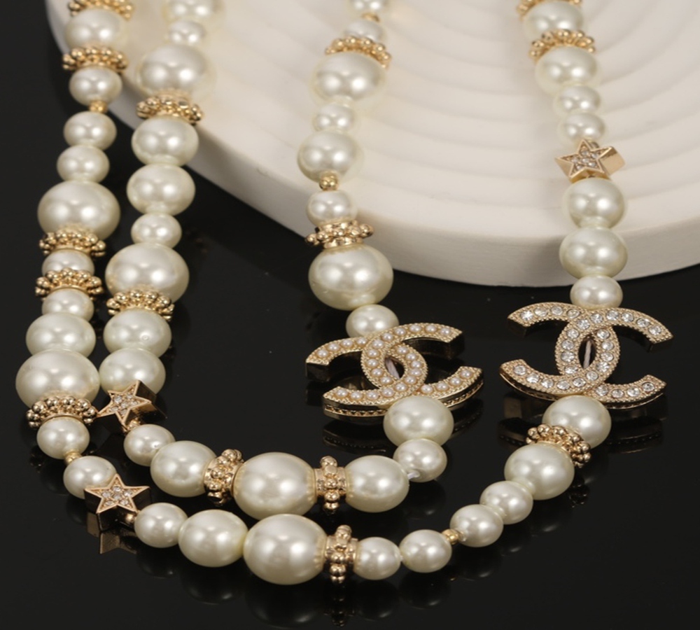 CHANEL Double Layer Pearl Long Necklace with CC Logo - Picture 5 of 9